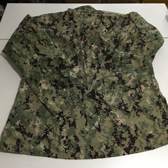 U.S. Navy Blouse Working Uniform Type III NWU Mens Size 39 Digital Camo Military - Picture 5 of 7